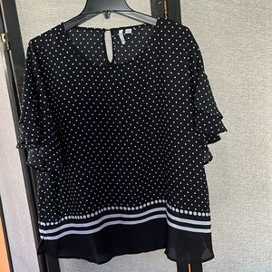 Women’s blouse